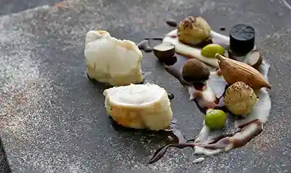 【淡路島の冬味覚】イノベーティブスタイルで体験する「淡路島３年とらふぐ＆淡路和牛」