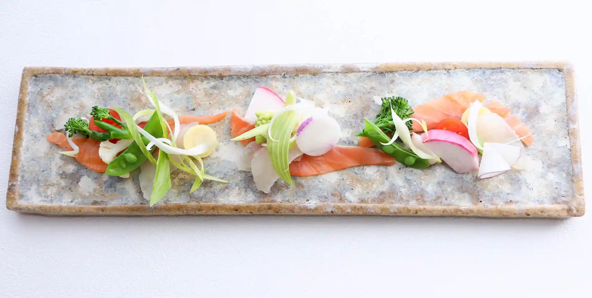 淡路島サクラマスと桜鯛のカルパッチョ